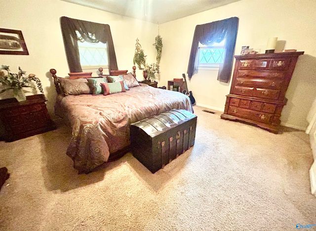 400 Lonz Lonz St., Gadsden, AL 35903