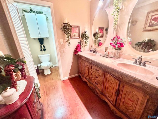 400 Lonz Lonz St., Gadsden, AL 35903