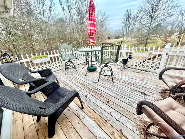 400 Lonz Lonz St., Gadsden, AL 35903