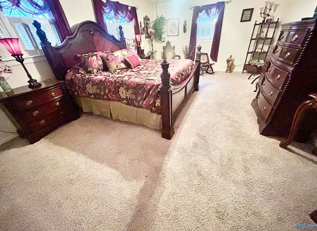 400 Lonz Lonz St., Gadsden, AL 35903