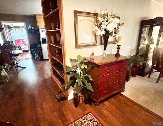 400 Lonz Lonz St., Gadsden, AL 35903