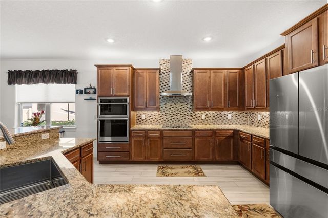 700 S FLORIDA AVENUE, Howey In The Hills, FL 34737