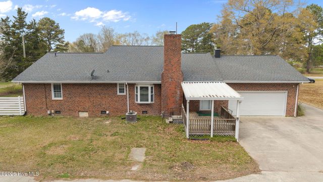 2882 Ivy Road, Greenville, NC 27858
