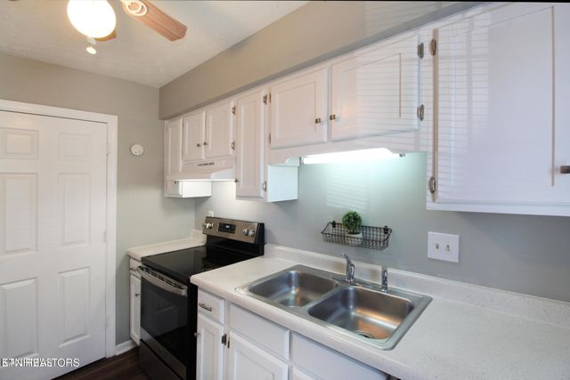 103 Lansdowne Drive 103, Knoxville, TN 37922