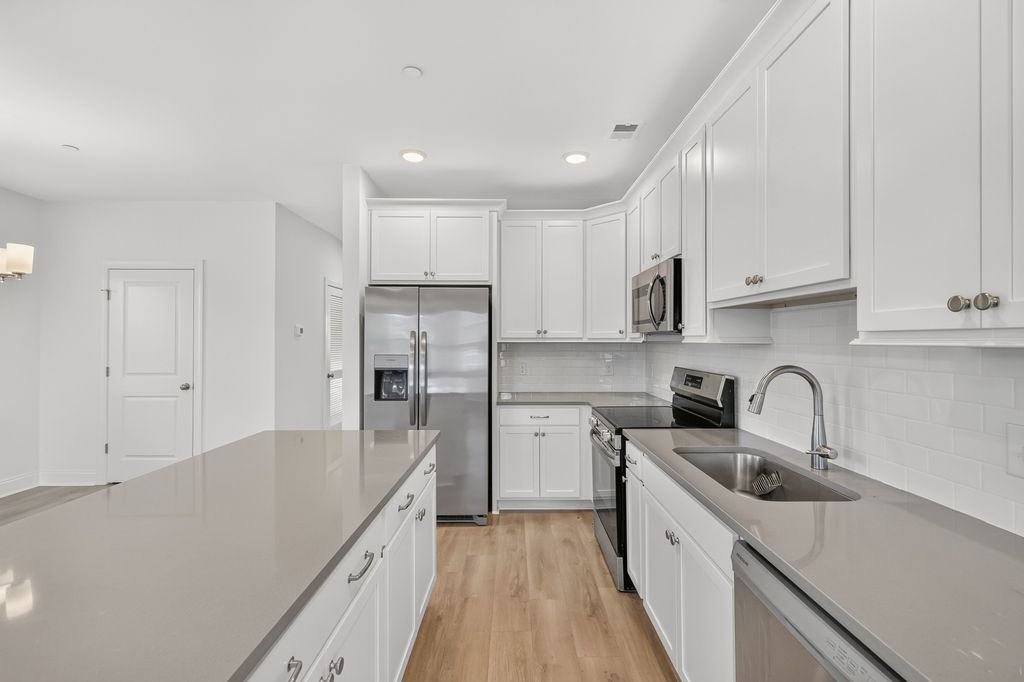 482 Portsdale Dr Unit 18, Brentwood, TN 37027