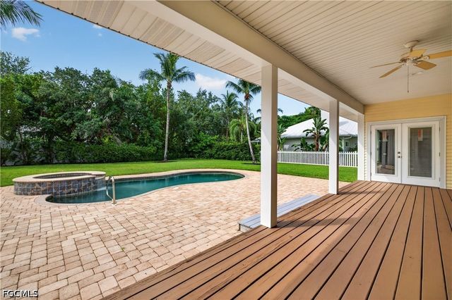 12281 McGregor Palms DR, Fort Myers, FL 33908