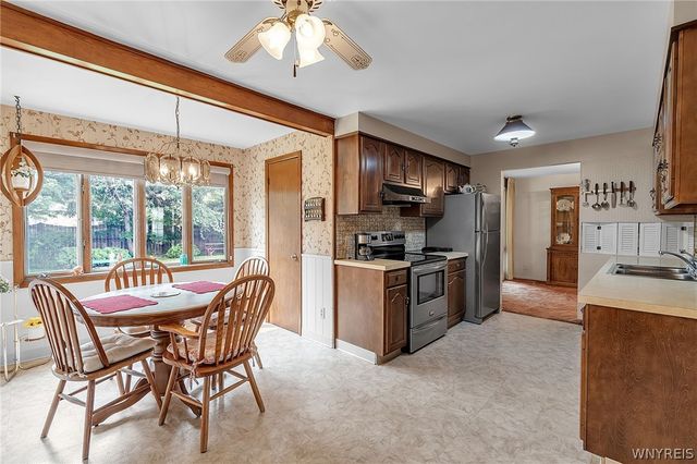 113 Idlewood Drive, Tonawanda, NY 14150
