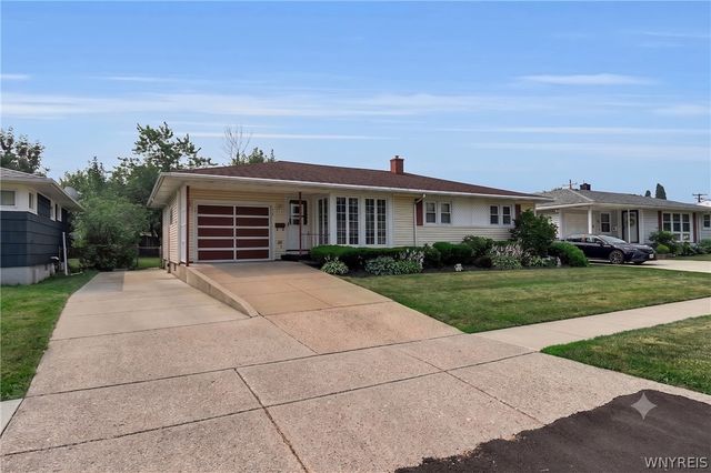 113 Idlewood Drive, Tonawanda, NY 14150