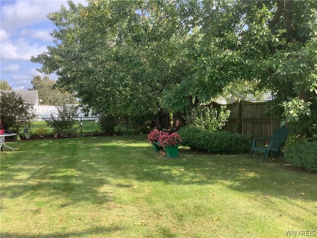 113 Idlewood Drive, Tonawanda, NY 14150