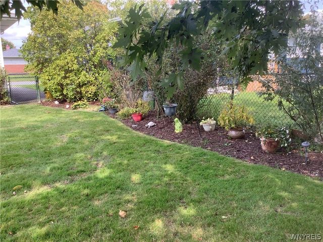 113 Idlewood Drive, Tonawanda, NY 14150