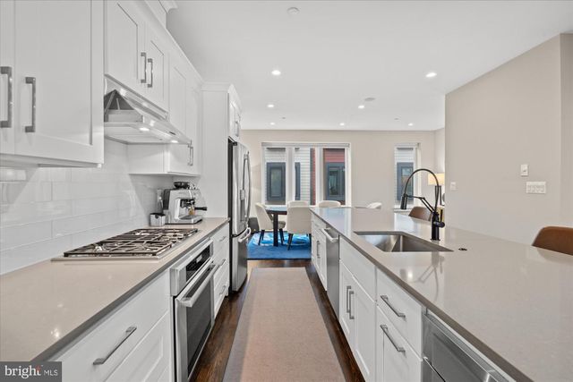 607 SLADE CT, Alexandria, VA 22314