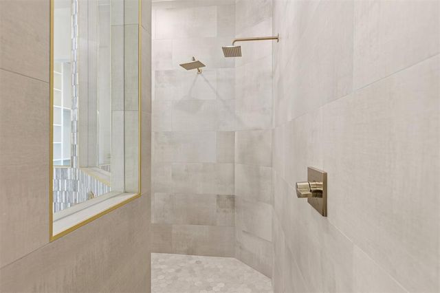 4381 Raymond Lane, Guthrie, OK 73044