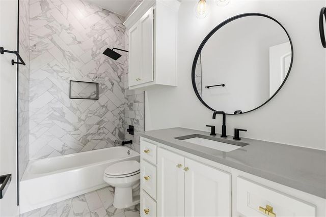 4381 Raymond Lane, Guthrie, OK 73044