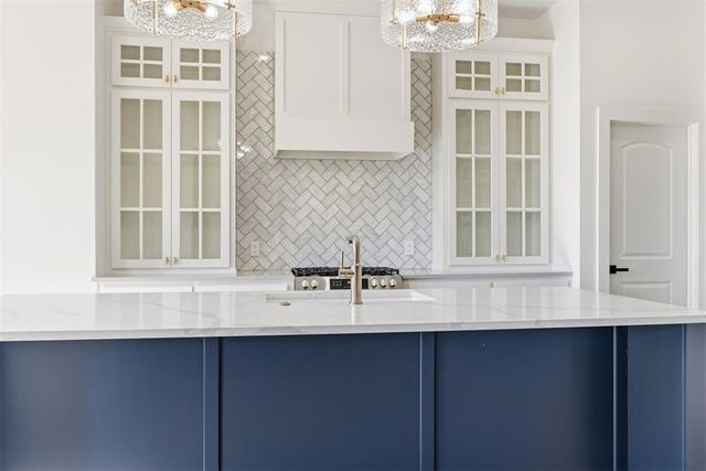 4381 Raymond Lane, Guthrie, OK 73044