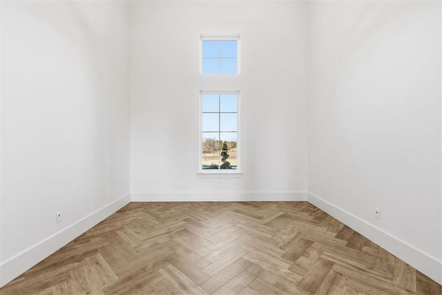 4381 Raymond Lane, Guthrie, OK 73044