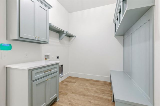 4381 Raymond Lane, Guthrie, OK 73044