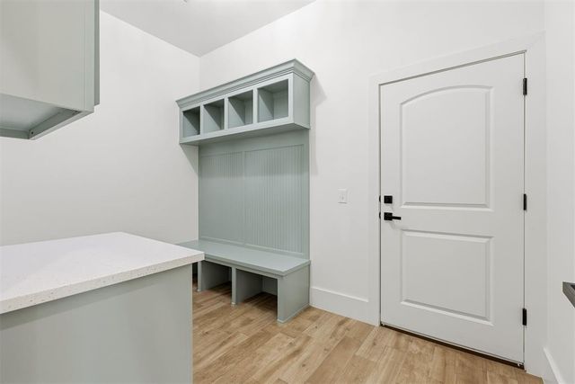 4381 Raymond Lane, Guthrie, OK 73044