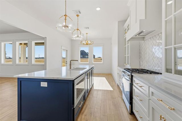 4381 Raymond Lane, Guthrie, OK 73044