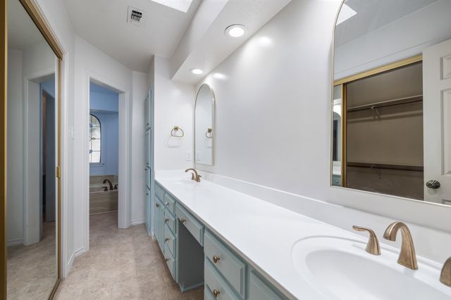 3716 Windomere Drive, Bedford, TX 76021