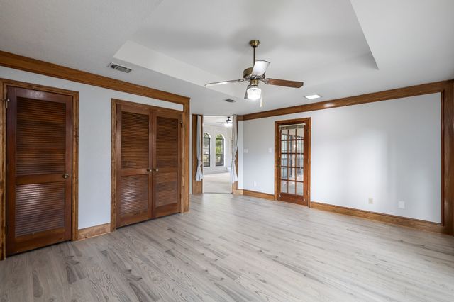 3716 Windomere Drive, Bedford, TX 76021