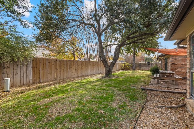 3716 Windomere Drive, Bedford, TX 76021