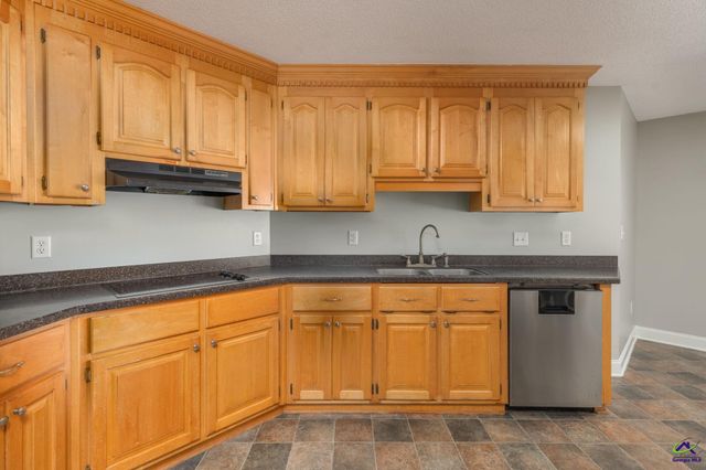 106 Blossom Court, Bonaire, GA 31005