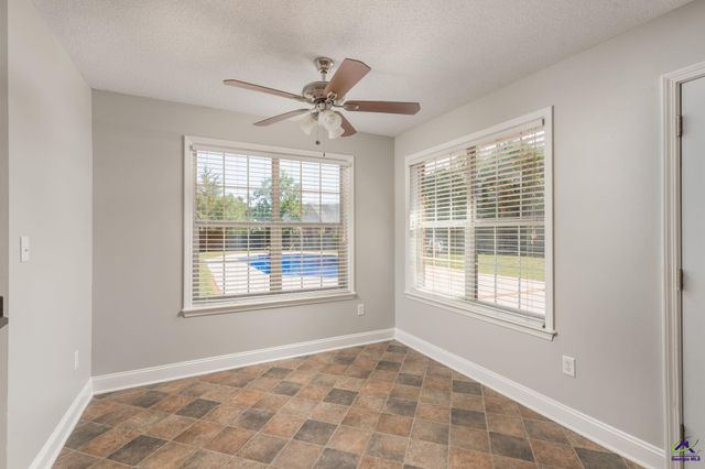 106 Blossom Court, Bonaire, GA 31005