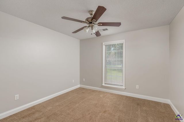 106 Blossom Court, Bonaire, GA 31005