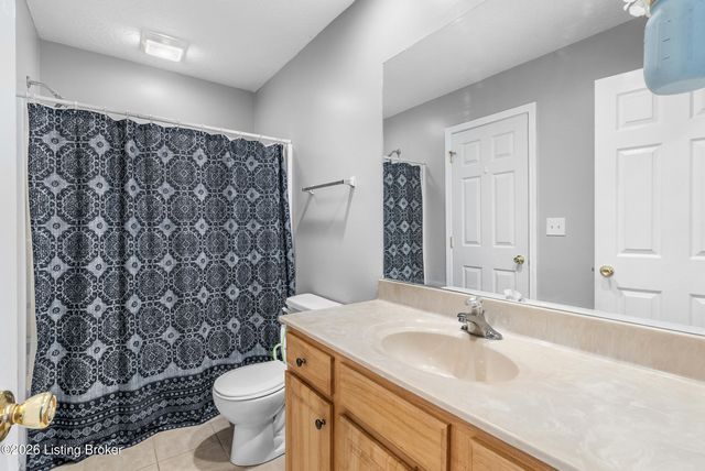 468 Simmons Ln, Mt Washington, KY 40047