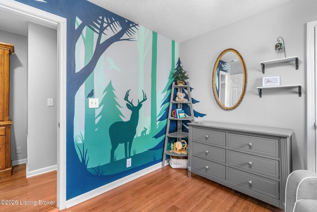 468 Simmons Ln, Mt Washington, KY 40047