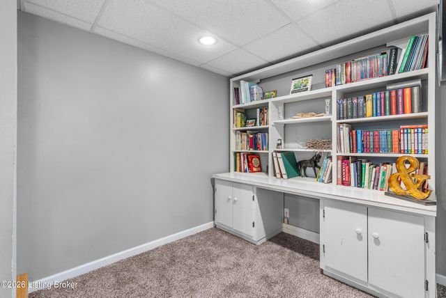 468 Simmons Ln, Mt Washington, KY 40047