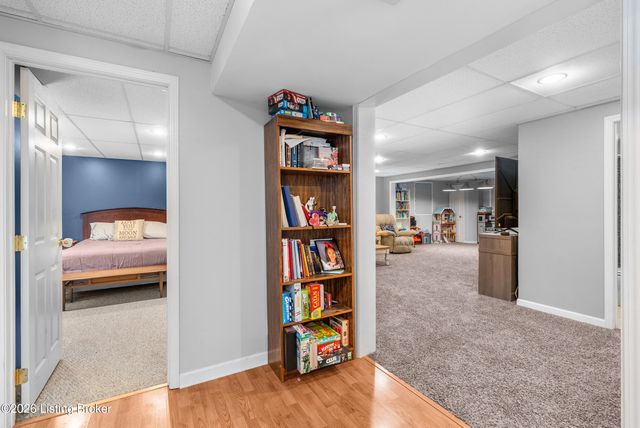 468 Simmons Ln, Mt Washington, KY 40047