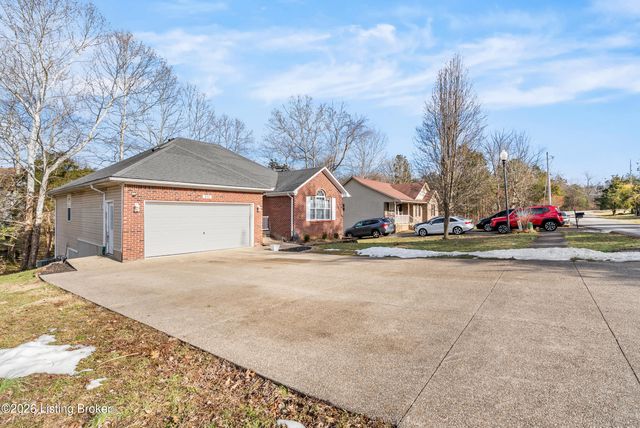 468 Simmons Ln, Mt Washington, KY 40047
