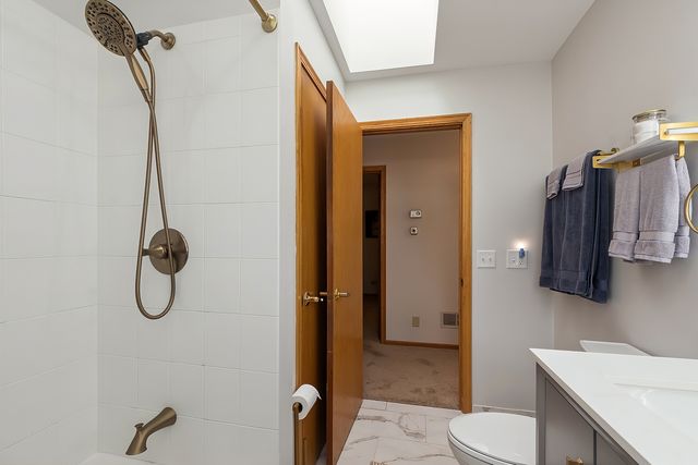 7112 W 114th Place, Worth, IL 60482