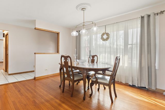 7112 W 114th Place, Worth, IL 60482