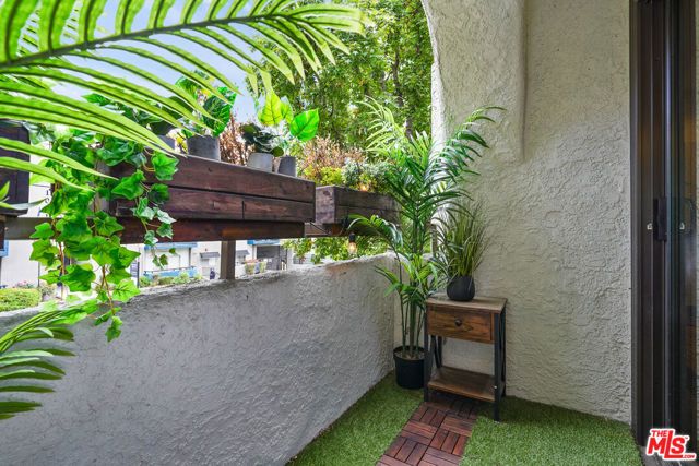 10926 Bluffside Drive 3, Studio City (los Angeles), CA 91604