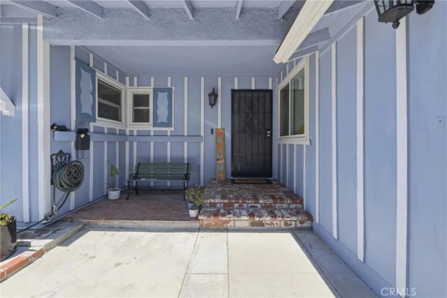 4201 W Oak, Fullerton, CA 92833