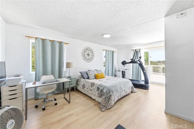 4201 W Oak, Fullerton, CA 92833