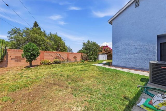4201 W Oak, Fullerton, CA 92833