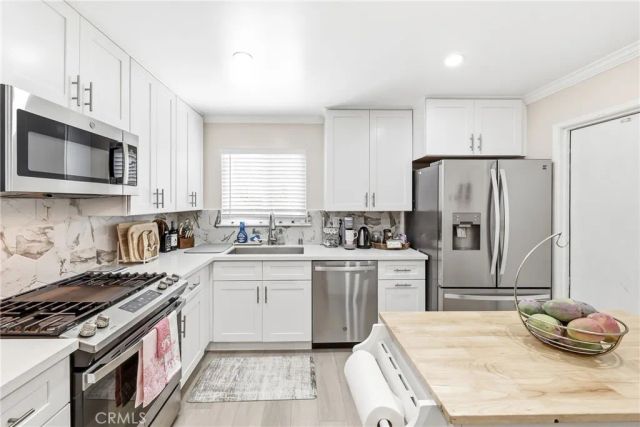4201 W Oak, Fullerton, CA 92833
