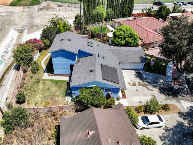 4201 W Oak, Fullerton, CA 92833