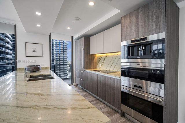 801 S Miami Ave 2901, Miami, FL 33130