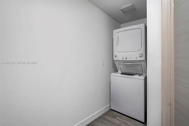 801 S Miami Ave 2901, Miami, FL 33130