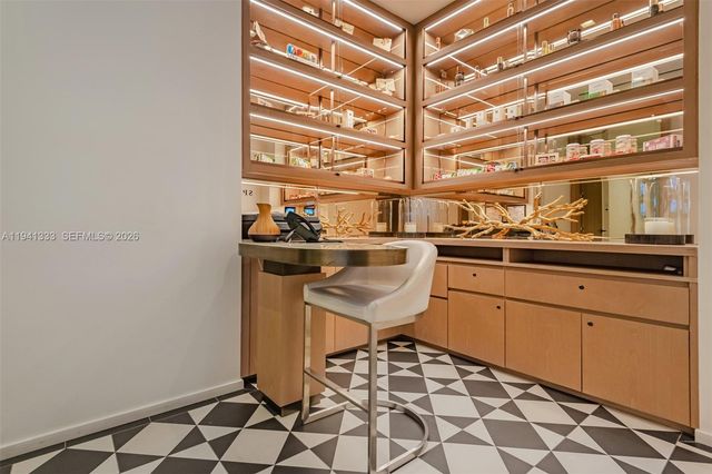 801 S Miami Ave 2901, Miami, FL 33130