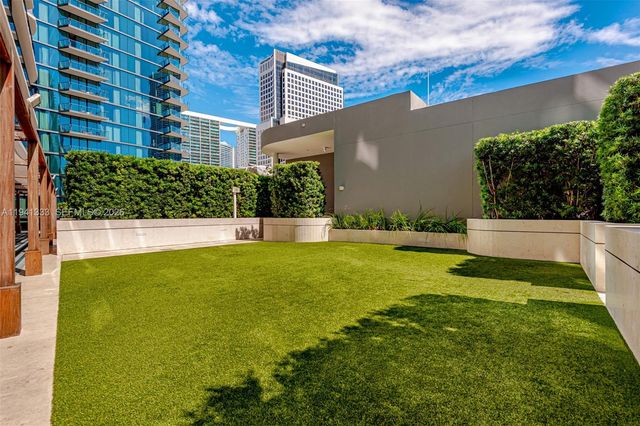 801 S Miami Ave 2901, Miami, FL 33130