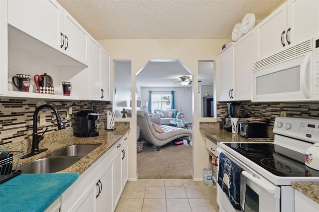 115 WINTER RIDGE DRIVE 115, Winter Haven, FL 33881