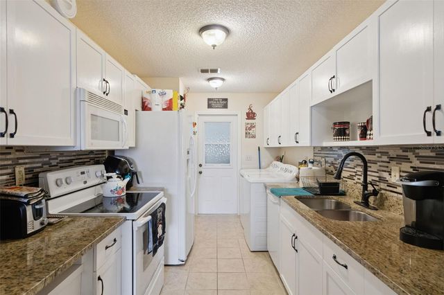 115 WINTER RIDGE DRIVE 115, Winter Haven, FL 33881