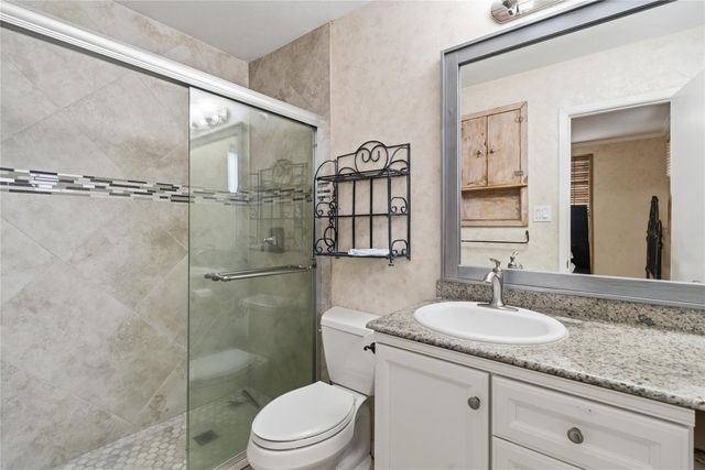 2003 Richvale Lane, Houston, TX 77062