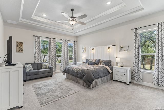 527 James Way, Castroville, TX 78009