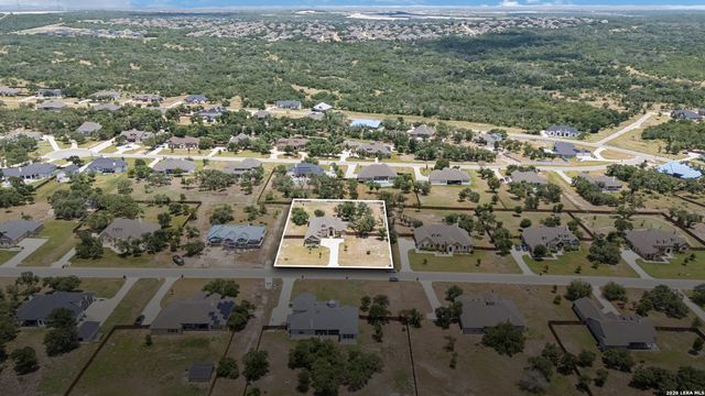 527 James Way, Castroville, TX 78009